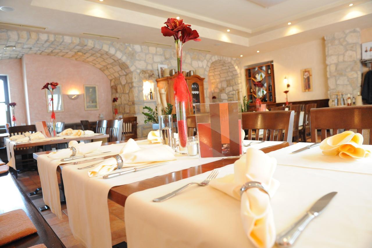 Hotel & Restaurant Braunstein - Pauli'S Stuben Purbach am Neusiedlersee Dış mekan fotoğraf