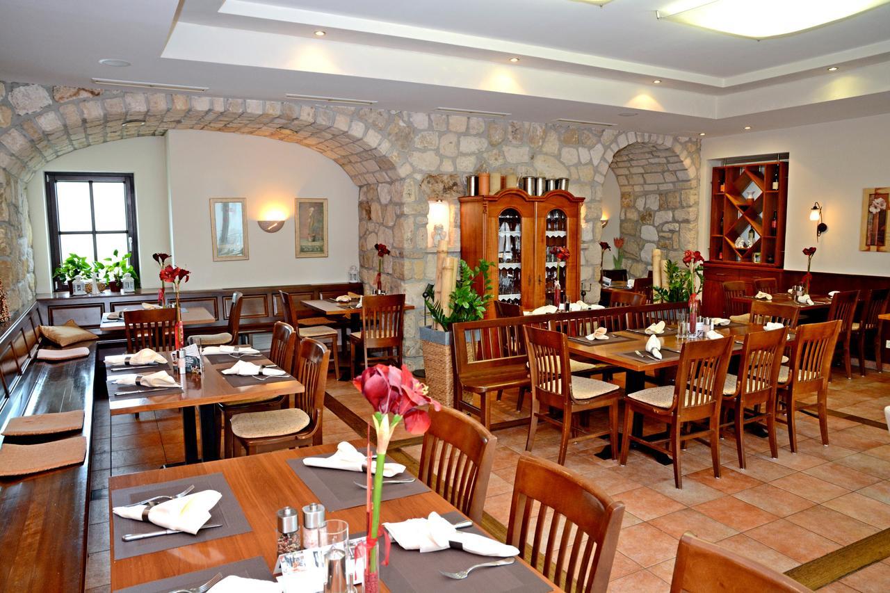 Hotel & Restaurant Braunstein - Pauli'S Stuben Purbach am Neusiedlersee Dış mekan fotoğraf